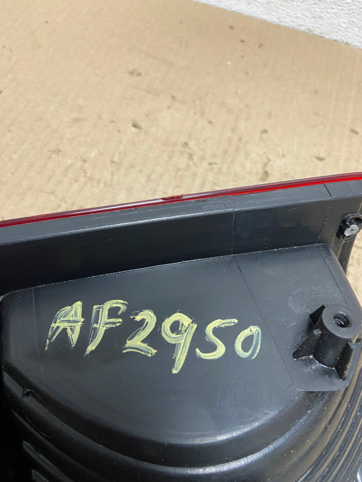 2004 to 2008 Ford F150 F-150 Left Driver LH Side Tail Light AF2950 LK6