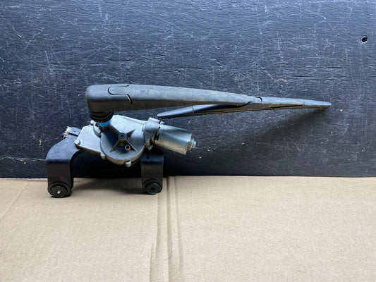 2010 - 2015 Hyundai Tucson Rear Glass Windshield Wiper Motor AJ0024 DW0