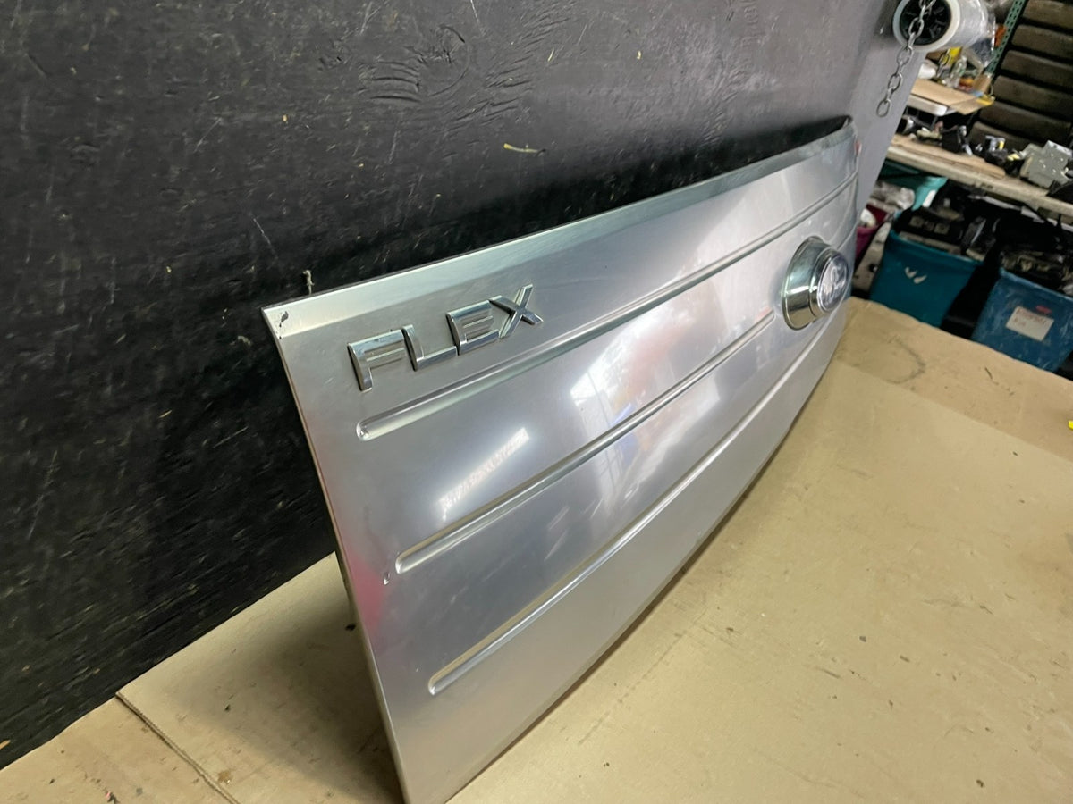 2009-2012 Ford Flex Trunk Lid Hatch Molding Trim Panel W/Camera U7492 DG2