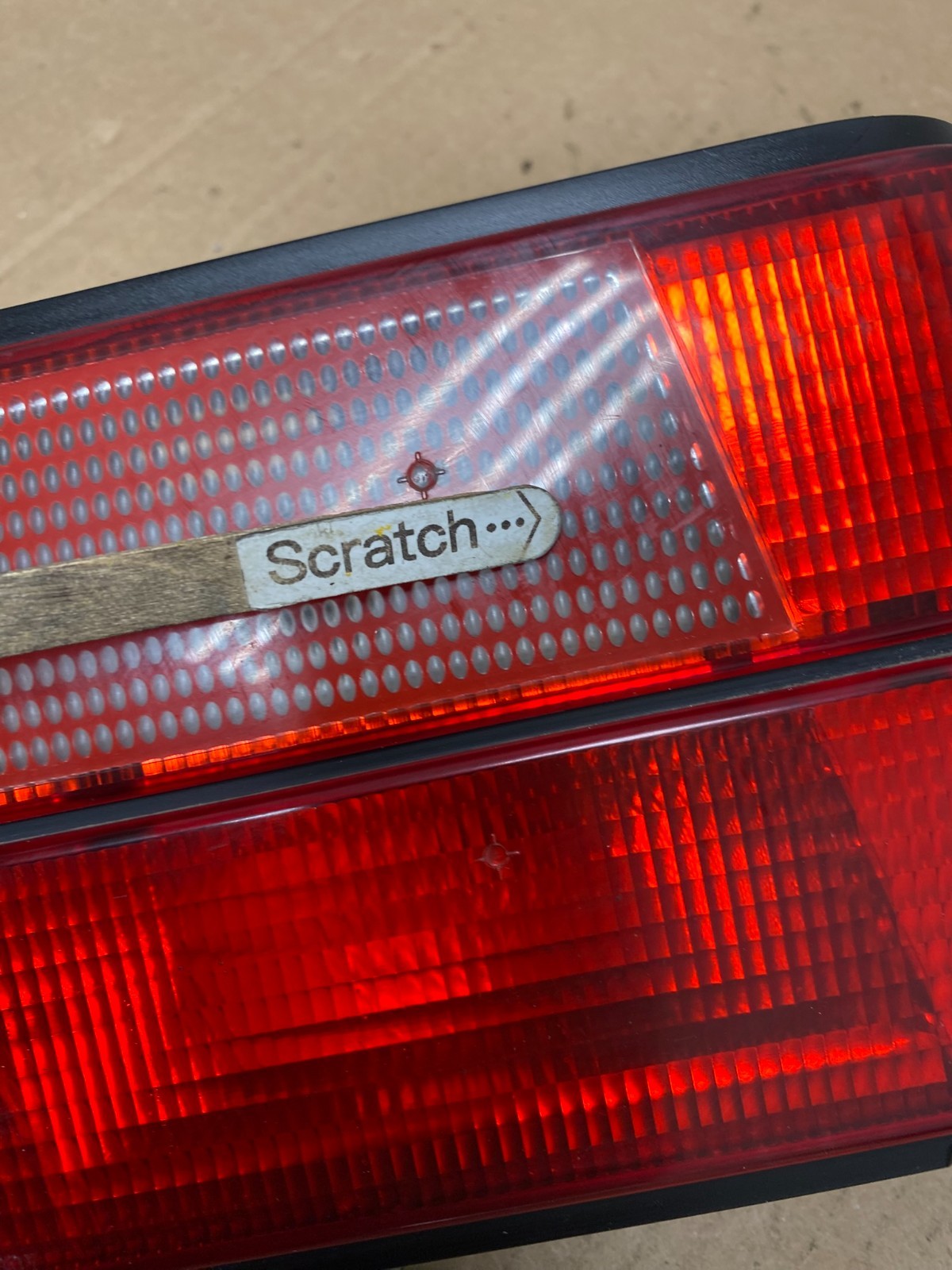 1989 - 1995 BMW 5 E39 Rear Left Driver LH Trunk Inner Tail Light P9635 DG3