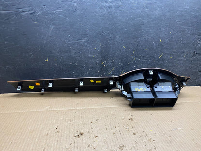 2008 to 2017 Buick Enclave Dash Center Clock Bezel Air Vent Trim Oem V1546 DG3