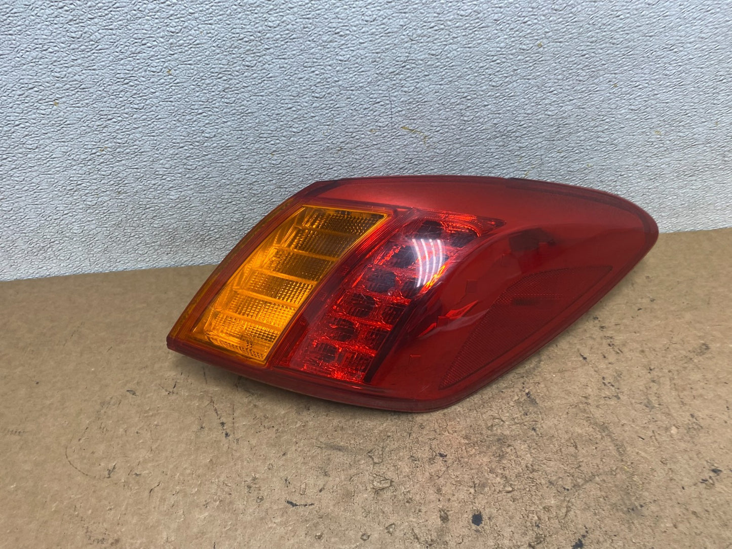 2009 2010 Nissan Murano Right Passenger Rh Side Tail Light T0846 DW0