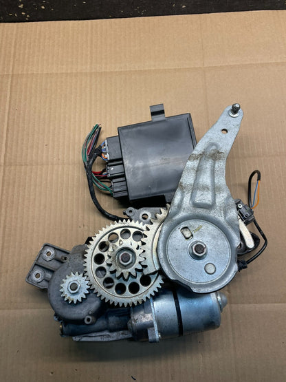 GMC Acadia Yukon Tahoe  Rear Trunk Liftgate Power Motor Actuator OEM x8747 DG5