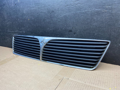 2002 2003 Mitsubishi Lancer Front Upper Radiator Grille Grill OEM C8494 DG11