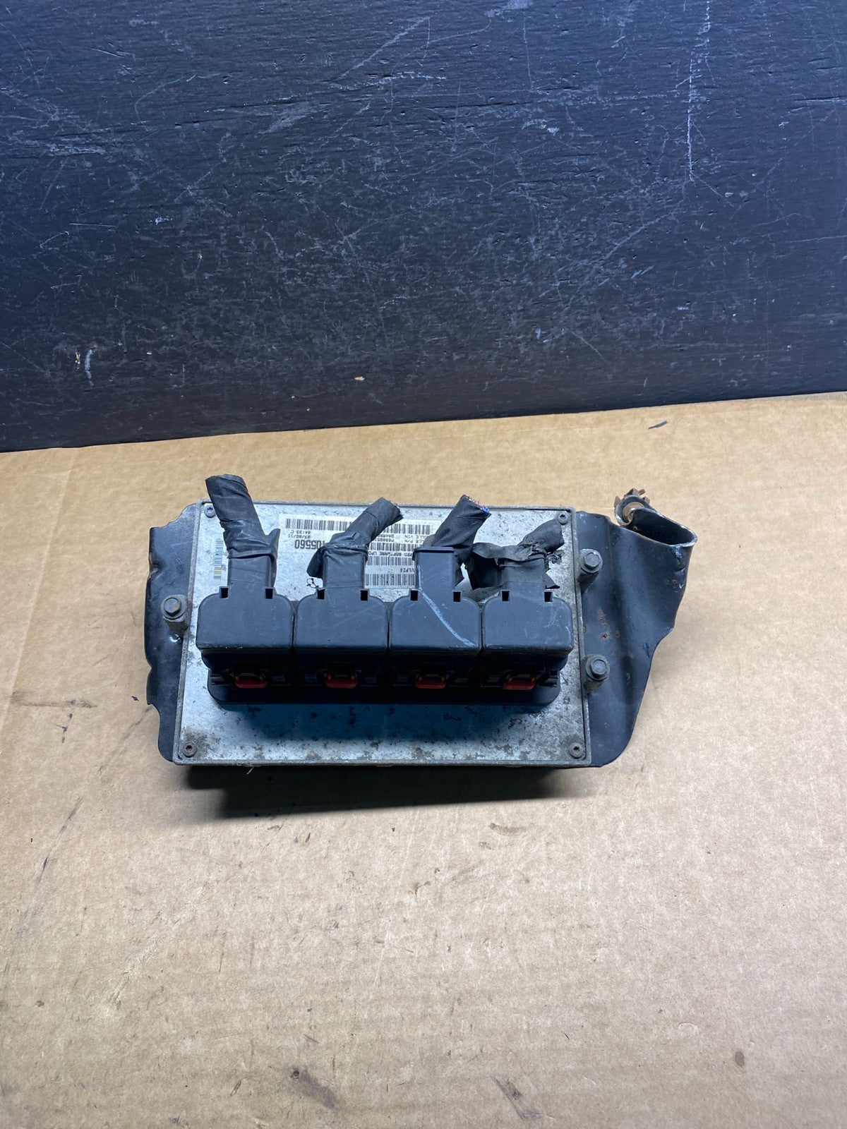2011 Dodge Grand Caravan Town & Country ECU Engine Computer ad7535 DG0
