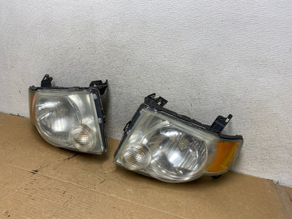 2008 to 2012 Ford Escape Headlights Left+Right Side Set Halogen AH8021 LK2