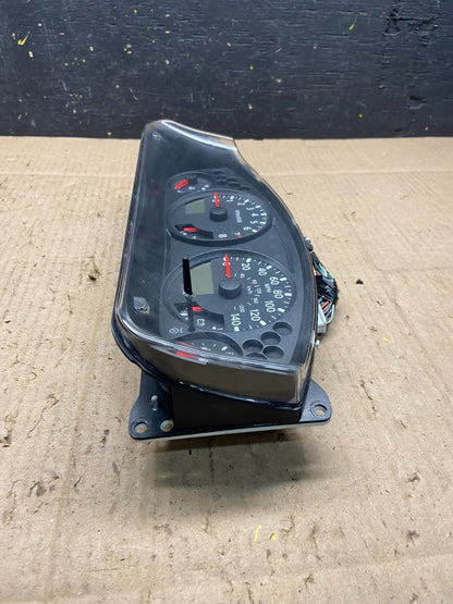 2005 Nissan Xterra Frontier Speedometer Cluster Gauge OEM Q0928 DG1