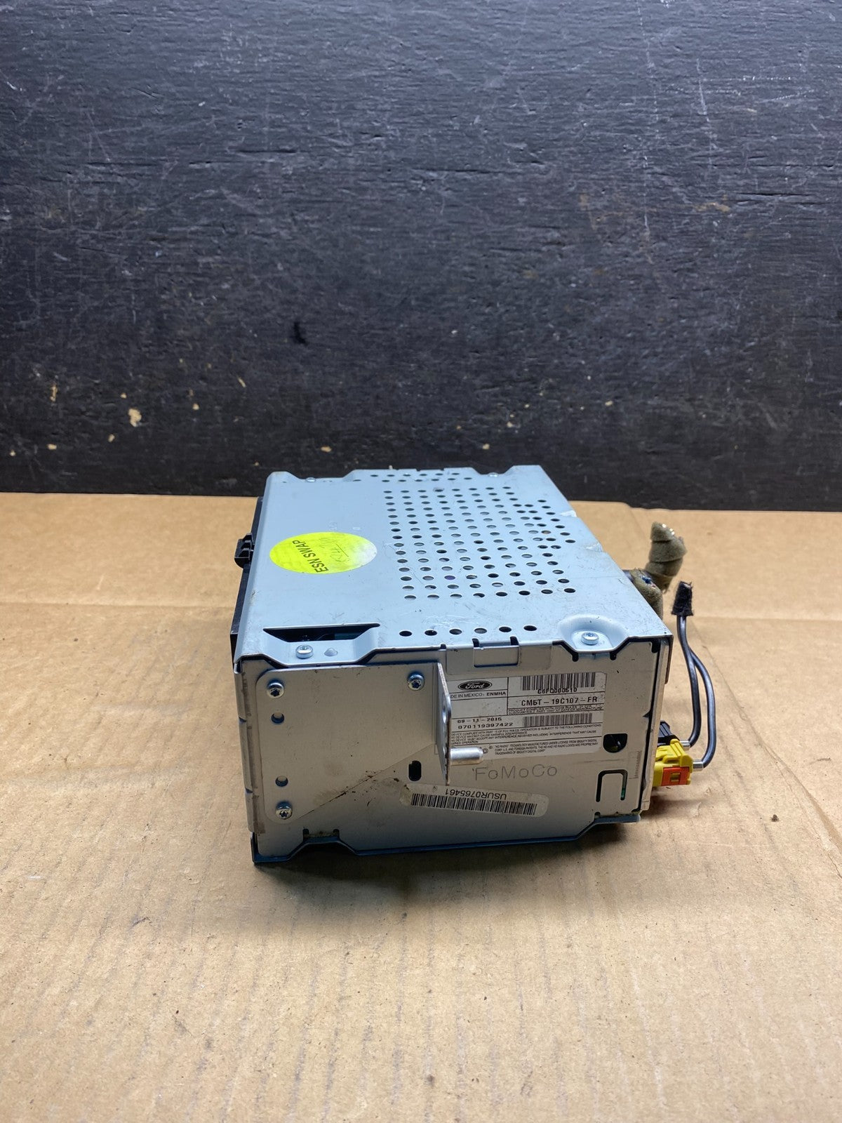 2013 - 2016 Ford C-Max Single CD Player Media AM FM Radio Receiver AI7642 DG1
