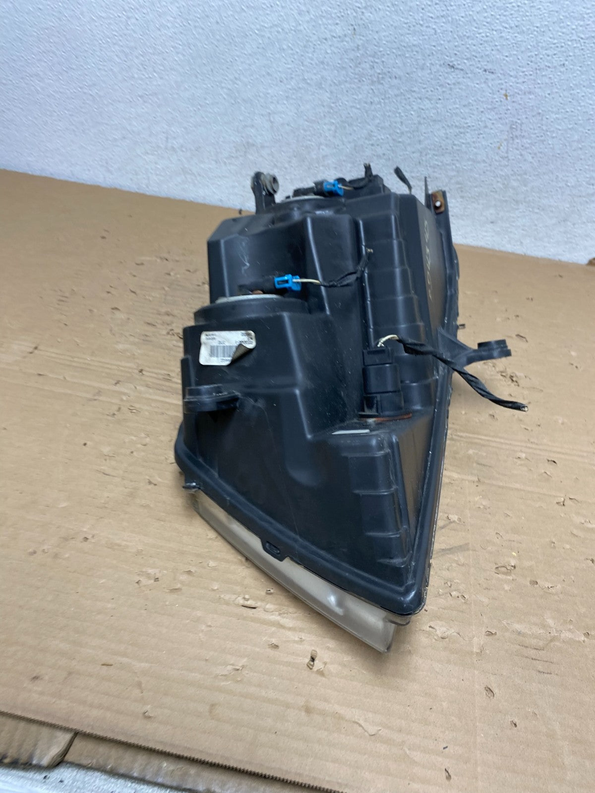 2008 to 2014 Dodge Avenger Right Passenger Side Halogen Headlight AD4345 DW8