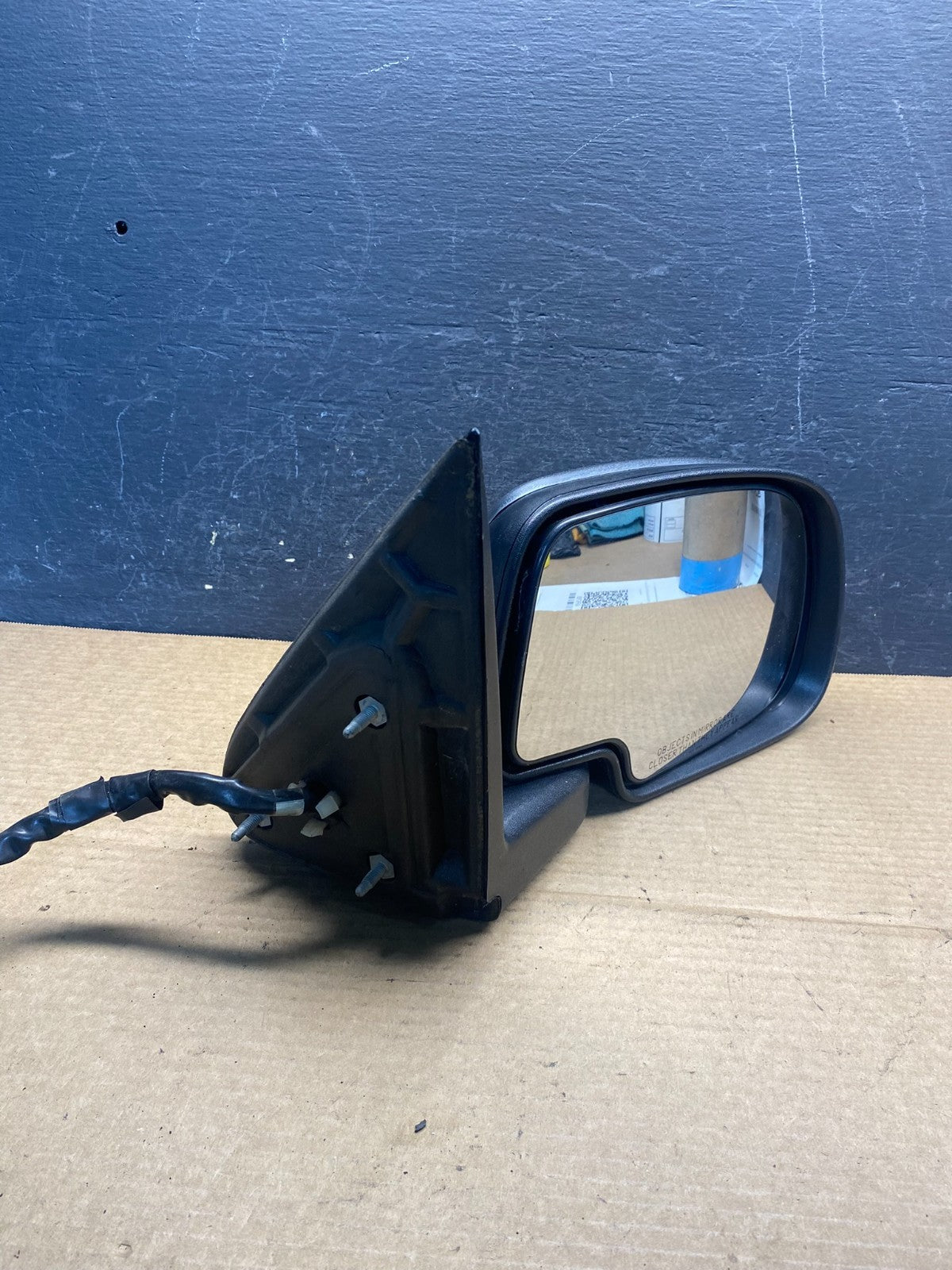 2003-2006 Chevrolet Tahoe Suburban Right Passenger Turn Door Mirror AF676810