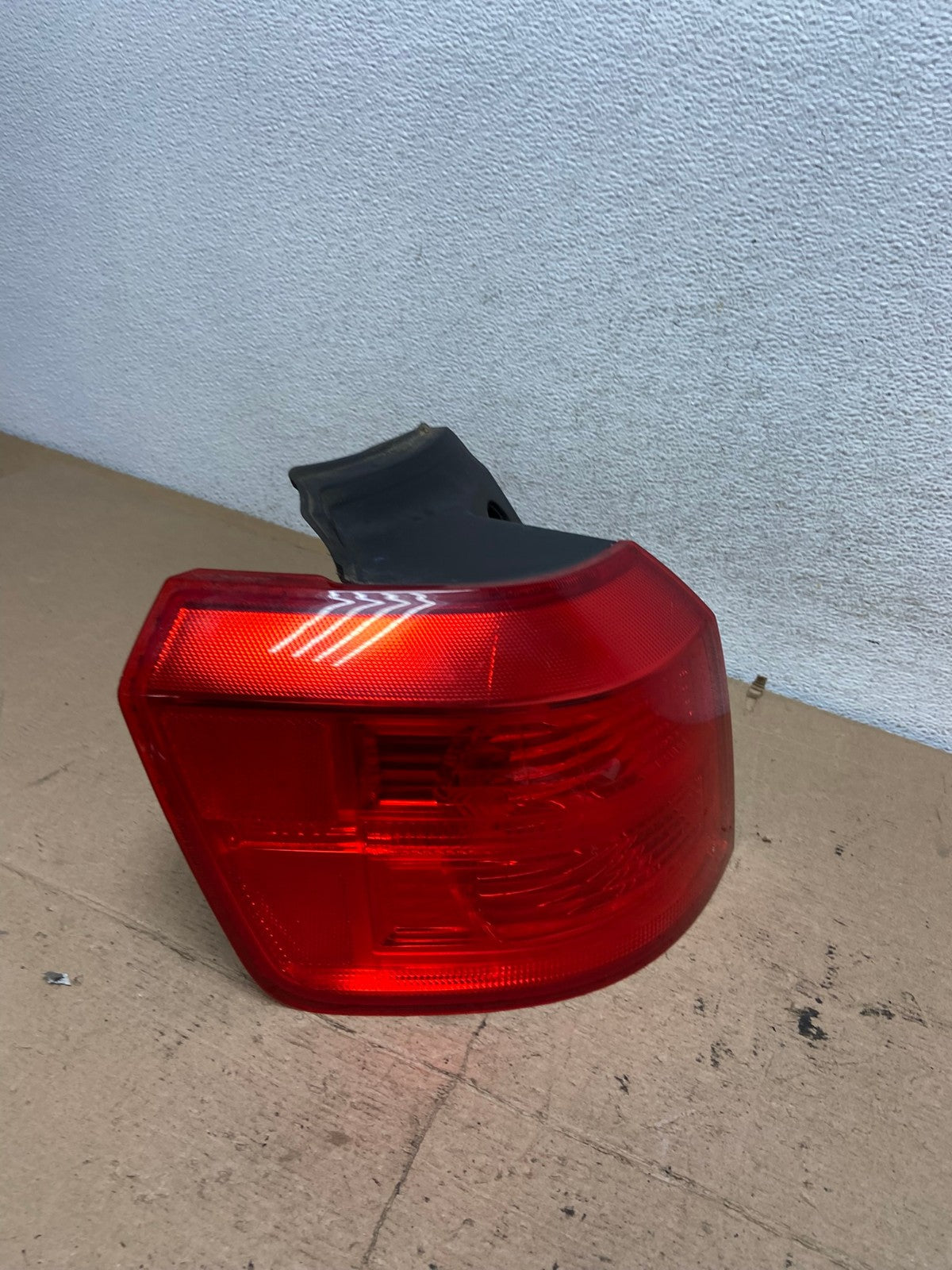 2010 to 2017 GMC Terrain Halogen Tail Light Left Driver Lh Side AF5105 LK2