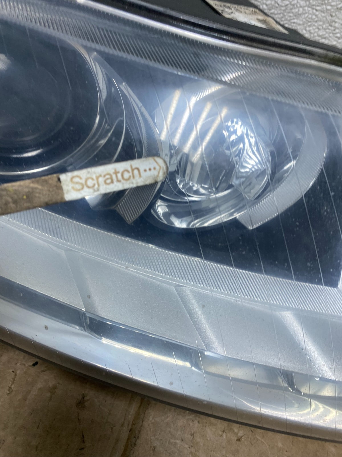 2009-2011 Audi A6 Right Passenger Side Headlight AFS Xenon HID OEM V1249 DW3