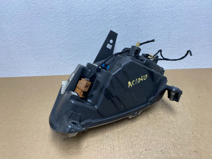 2011-2013 Jeep Grand Cherokee Right Passenger Halogen Headlight AC1040 DW6