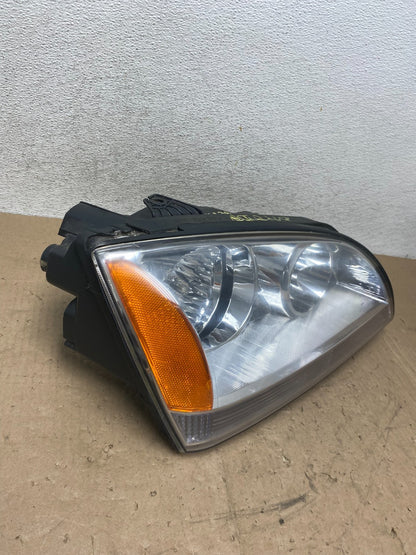 2003 to 2006 Kia Sorento Right Passenger Rh Side Headlight Halogen AG5382 DW2