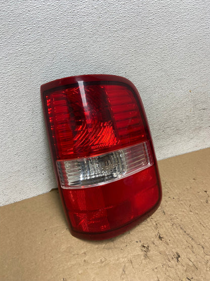 2004 to 2008 Ford F150 F-150 Right Passenger RH Side Tail Light AF8280 LK2