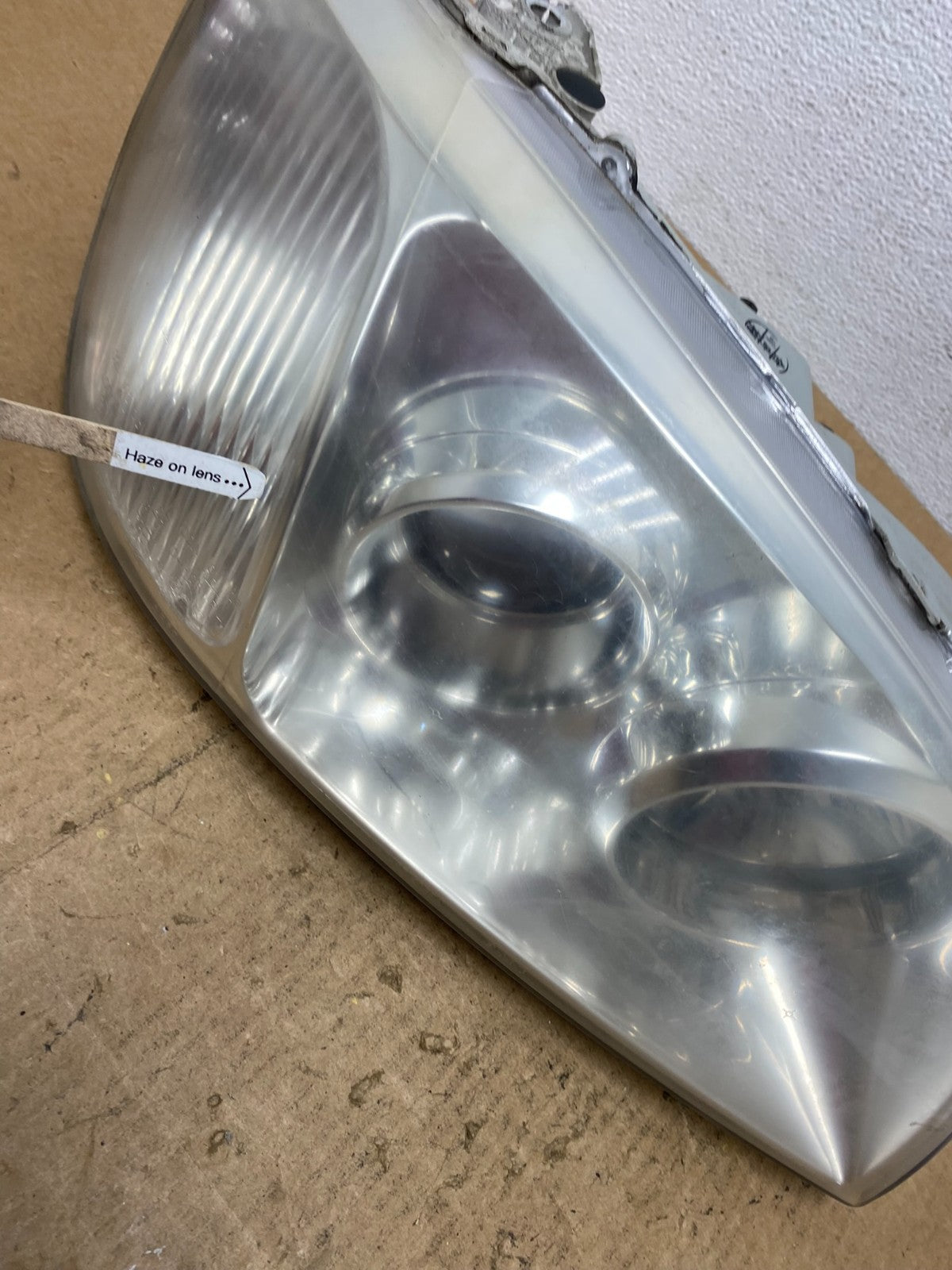 2004 2005 Hyundai XG350 XG Right Passenger RH Headlight Halogen AC3612 DW4