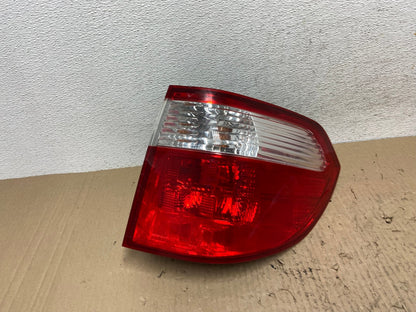 2005 2006 2007 Honda Odyssey Right Passenger RH Side Tail Light AF2919 LK0