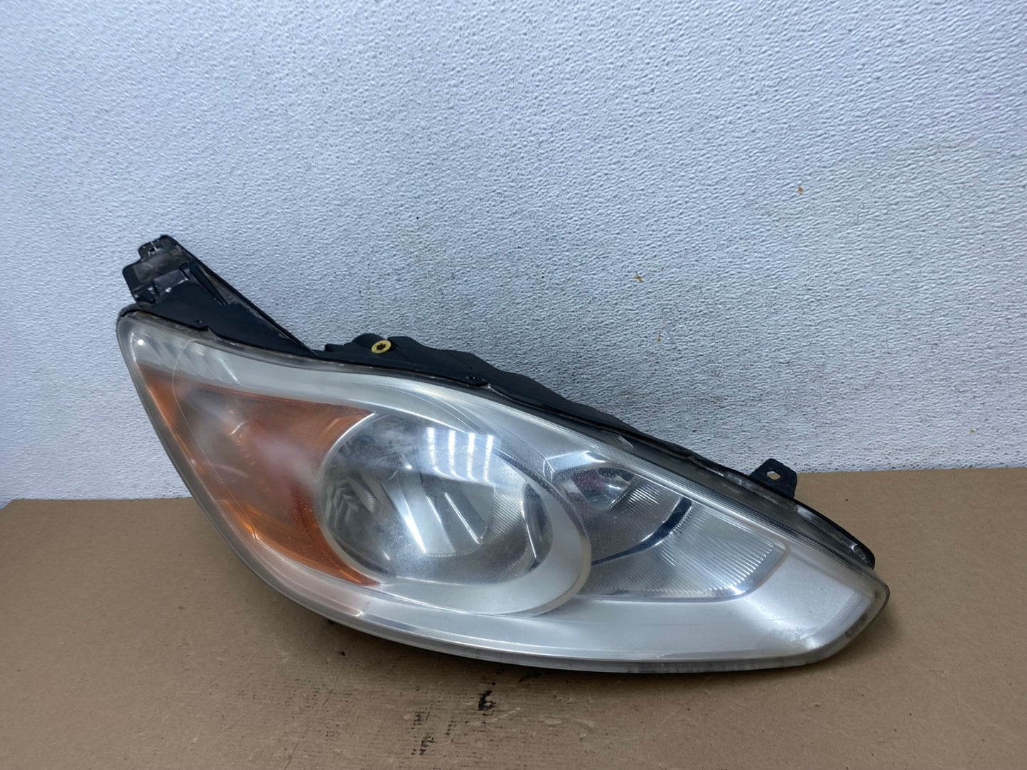 2013 to 2016 Ford C-MAX Right Passenger Side Headlight AF4477 LK1