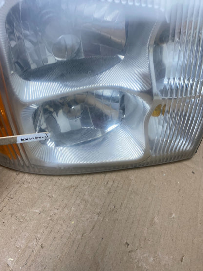 2002-2006 Cadillac Escalade Right Passenger Side Halogen Headlight AB8151 DW5