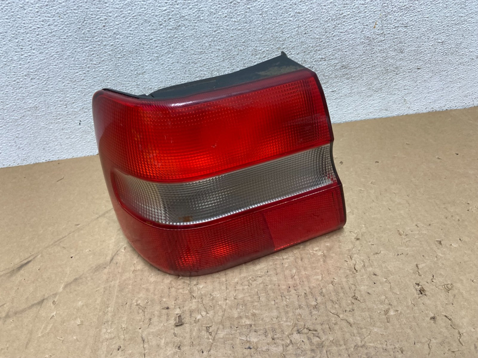 1998 to 2000 Volvo S70 Left Driver LH Side Tail Light AG12000