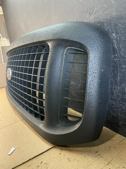 1999 to 2004 Ford F250 Super Duty Front Upper Grill Grille AD0277 DG1