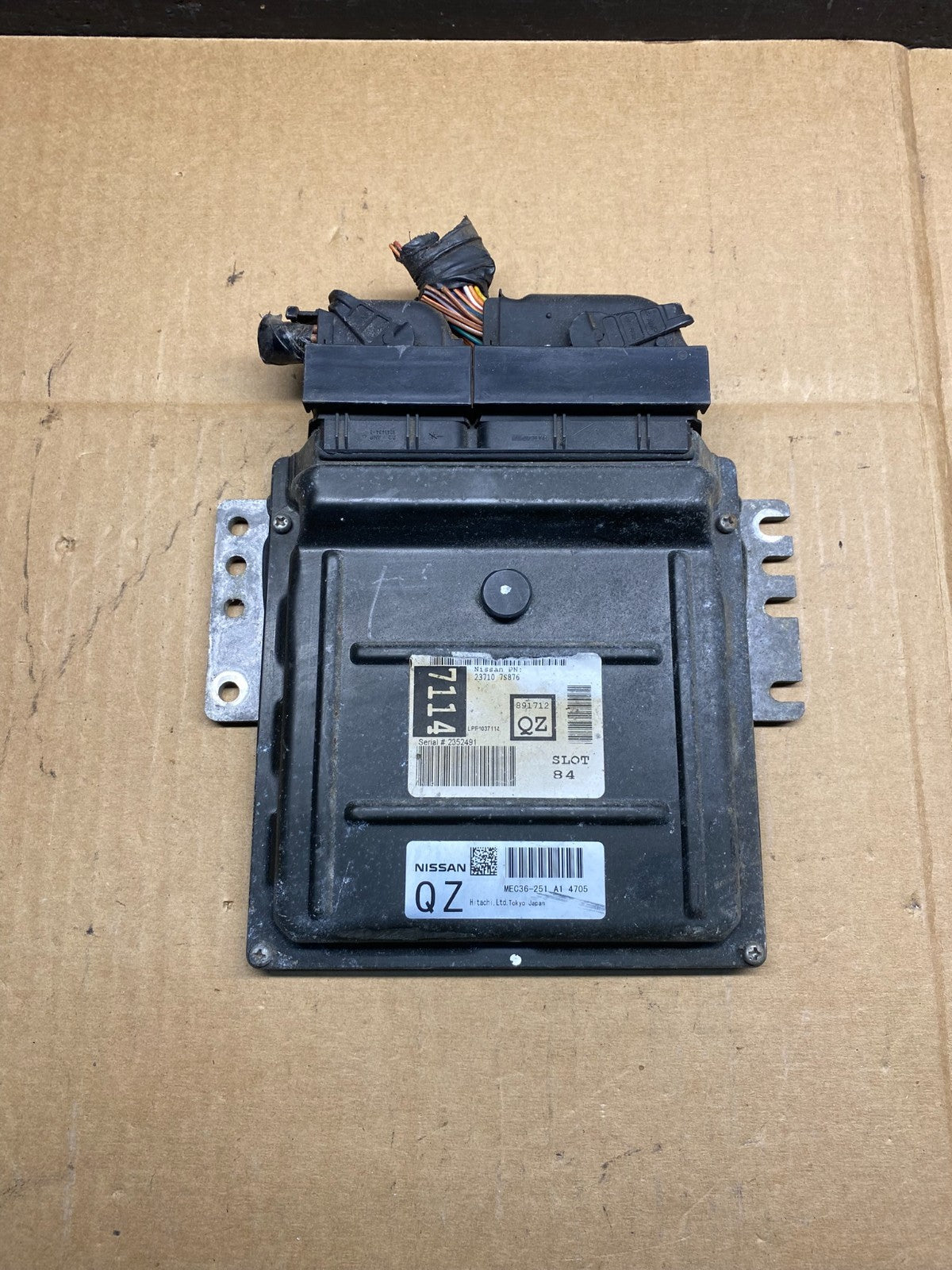 2004 Nissan Armada QX56 5.6L Engine Control Unit ECU ECM Module AI9892 DW0