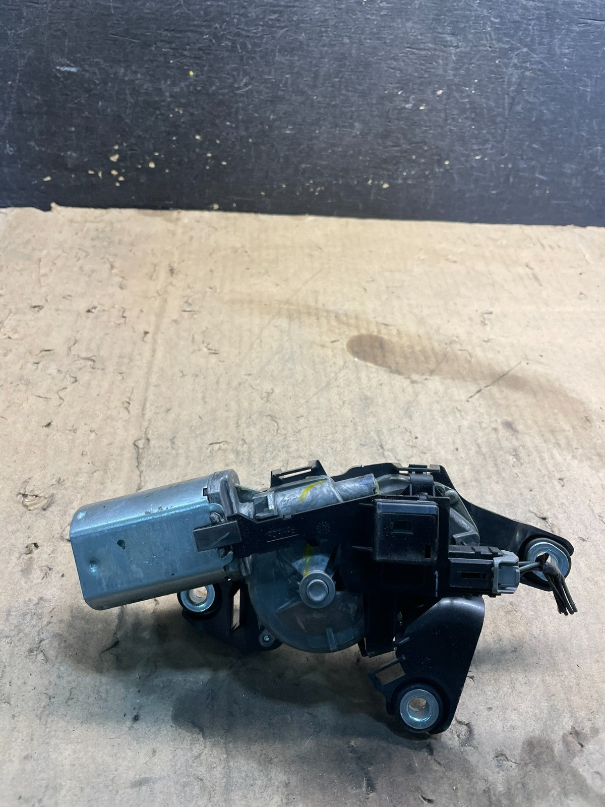 2013 to 2019 Ford Escape Rear Windshield Wiper Motor OEM W7434 PS5