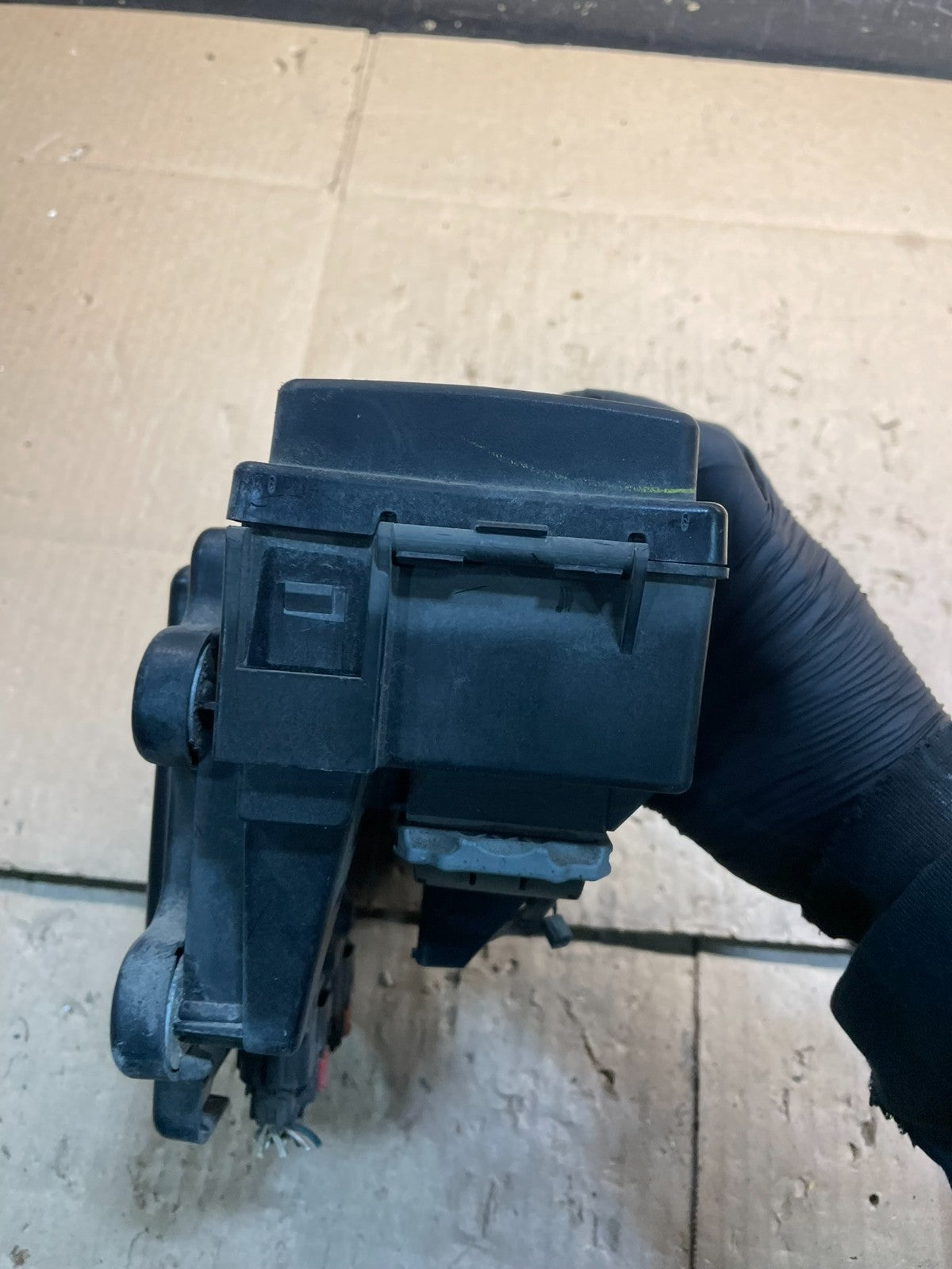 2007 Jeep Grand Cherokee Fuse Box Multi-Function Relay Module Bcm W1418 DG3