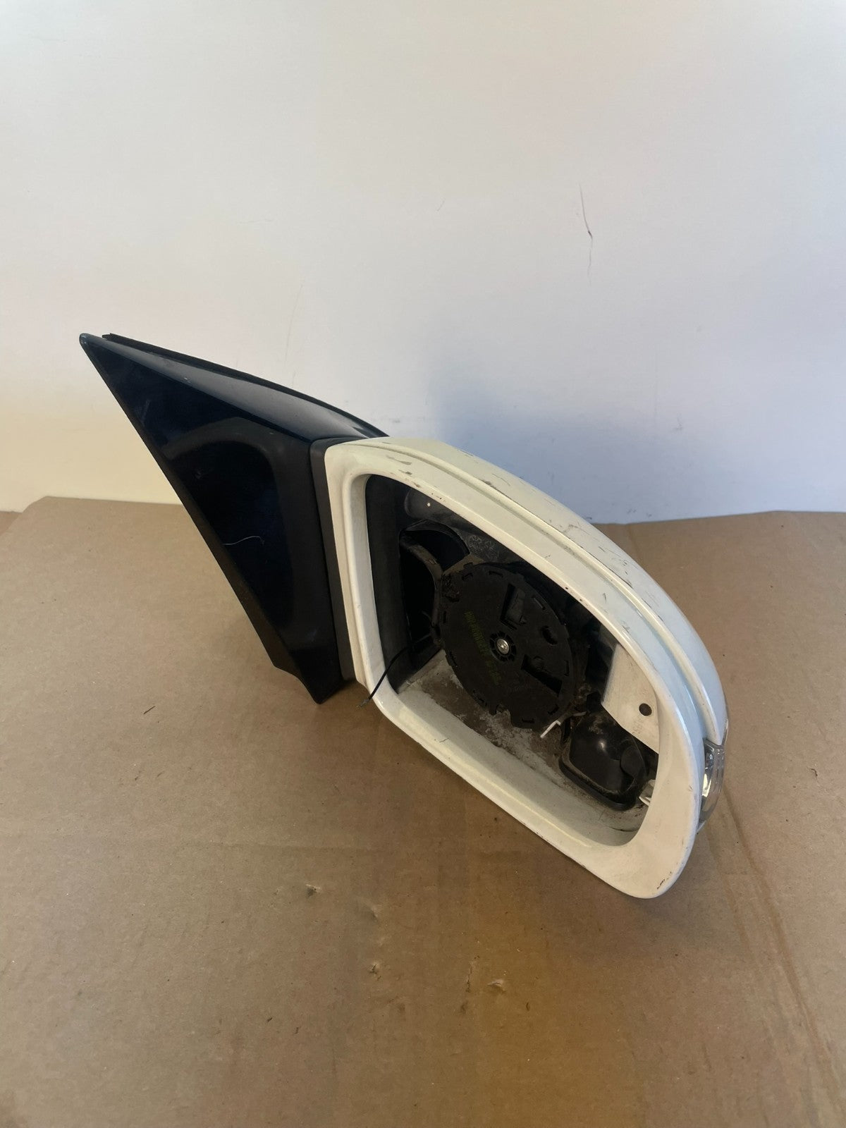 2006-2010 Mercedes-Benz R-Class R350 R500 Right Passenger Door Mirror AG7807 DW2