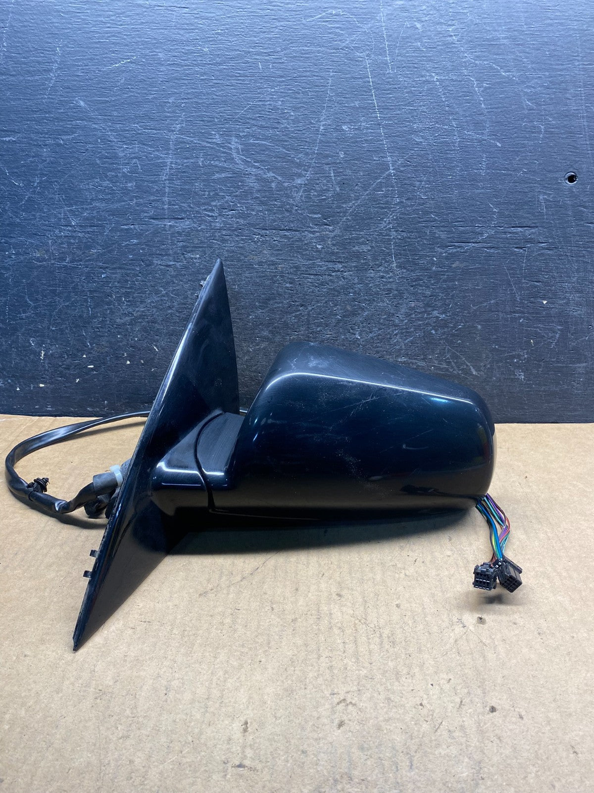 2005 to 2011 Cadillac STS Left Driver LH View Door Mirror AH7049 DW0