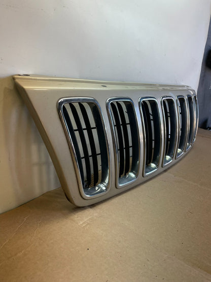 1999 to 2003 Jeep Grand Cherokee Front Upper Grill Grille AG3099 DG2