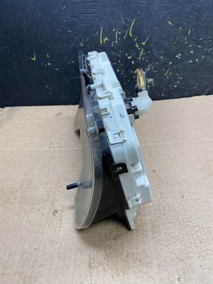 2011 to 2013 Ford E150 E250 E350 VAN Gauge Speedometer Cluster Y9979  DG3