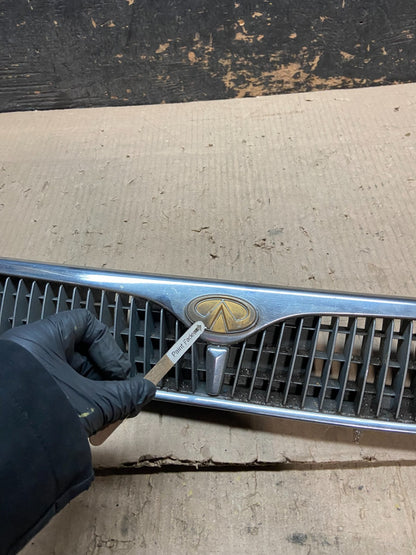 1999 Infiniti G20 Front Upper Grill Grille OEM X7901 DG5