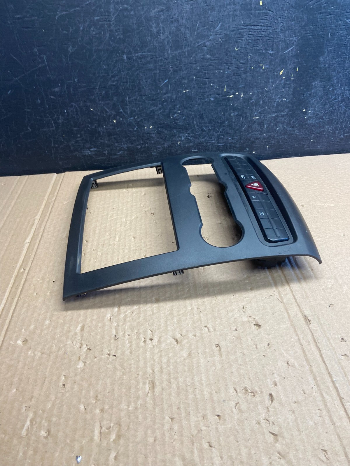 2007-2018 Mercedes Dodge Sprinter Center Console Radio Panel AB5841 DG1