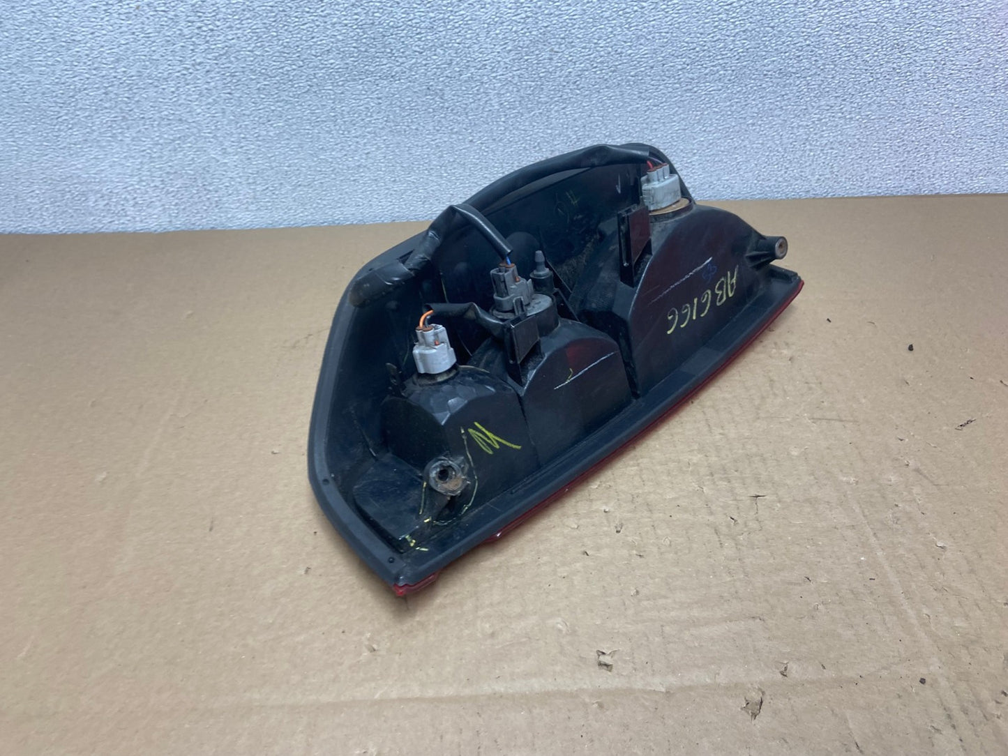 2005 to 2014 Nissan Frontier Right Passenger RH Side Tail light OEM AB6166 LK7