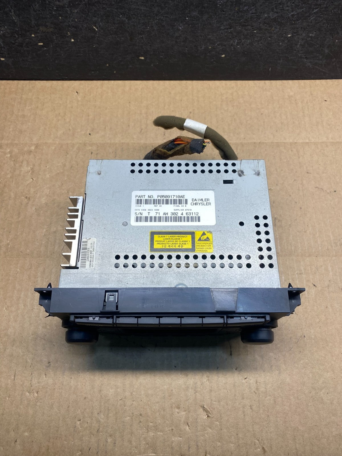 2005 2008 Jeep Dodge Chrysler Screen Display CD Player Satellite Radio AG7316 DG3