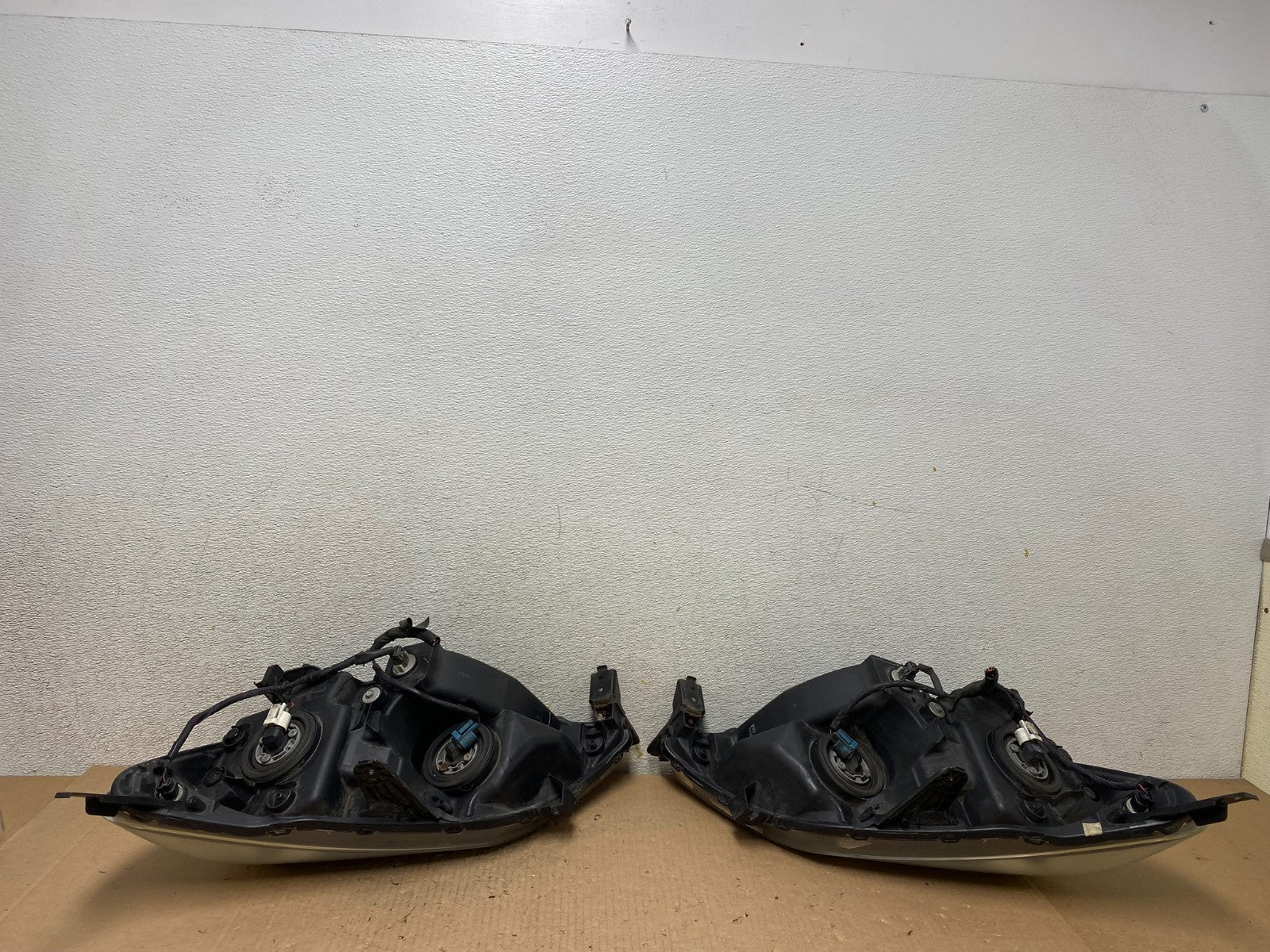 2005 2006 2007 Honda Odyssey Left+Right Set Halogen Headlights P9471 DW12