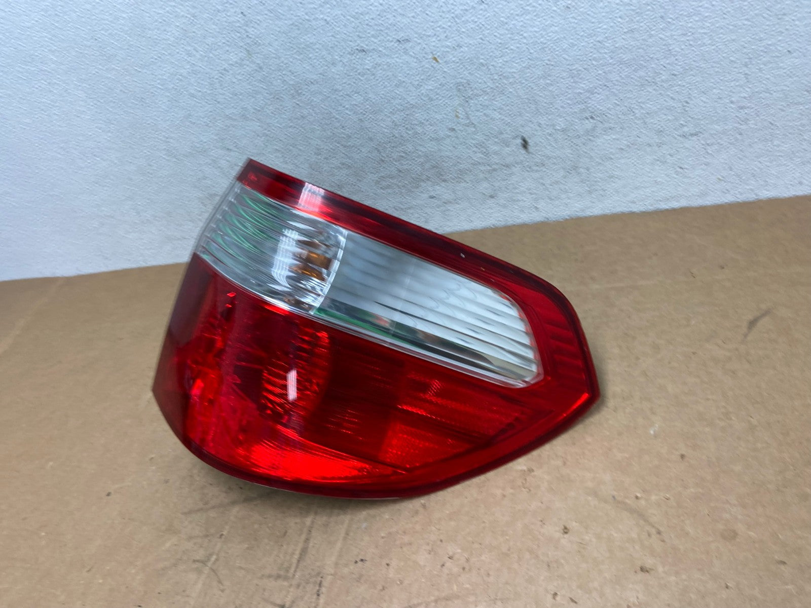 2005 2006 2007 Honda Odyssey Right Passenger RH Side Tail Light AD6364 LK1