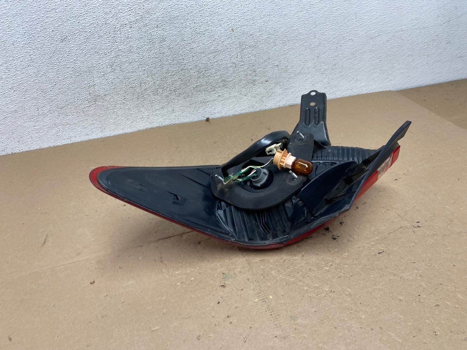 2005-2010 Toyota Avalon Left Driver Lh Side Tail Light AF4892 LK4