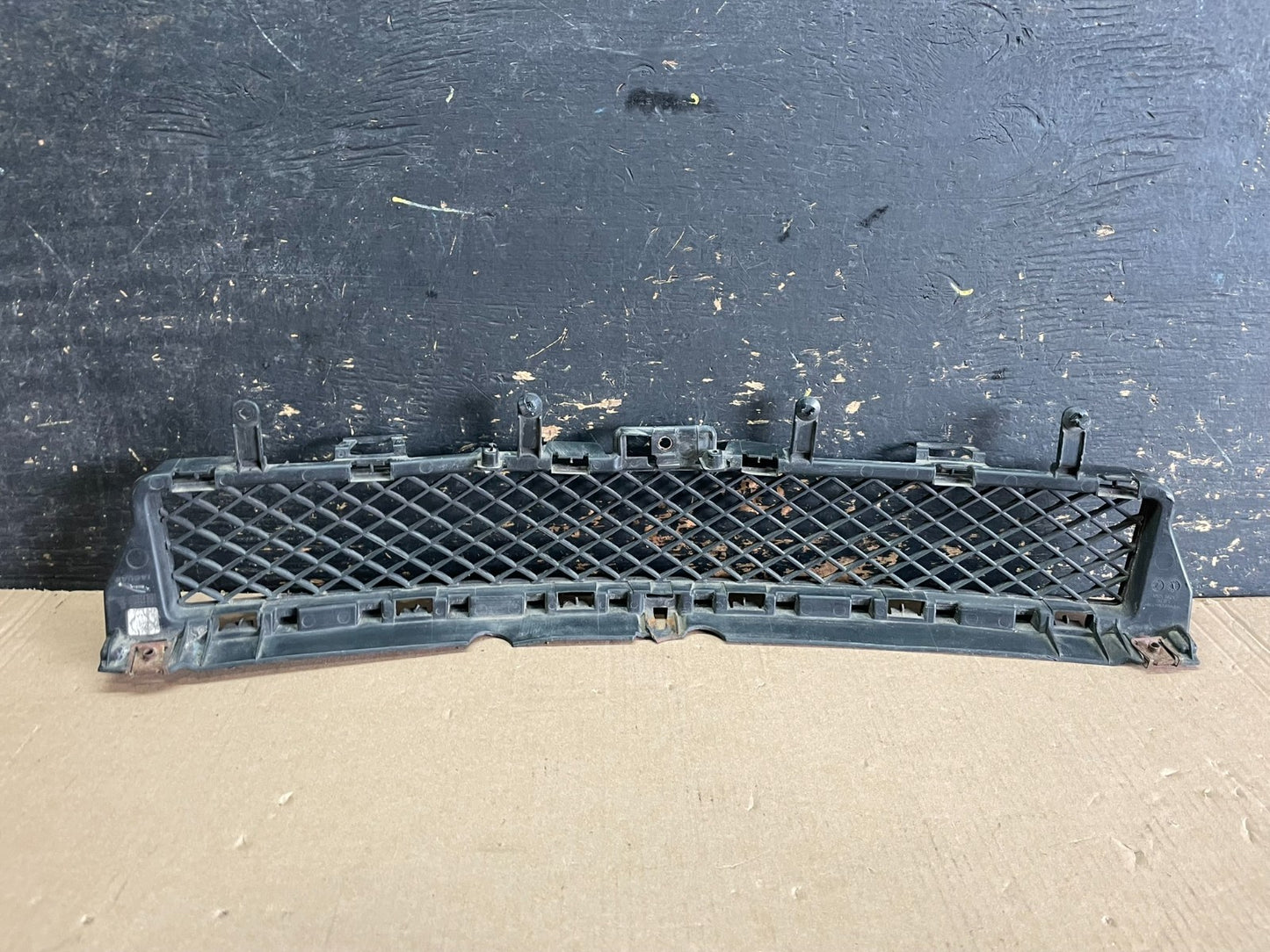 2012 to 2015 Jaguar XF Sport Front Bumper Lower Grill Grille AA19263