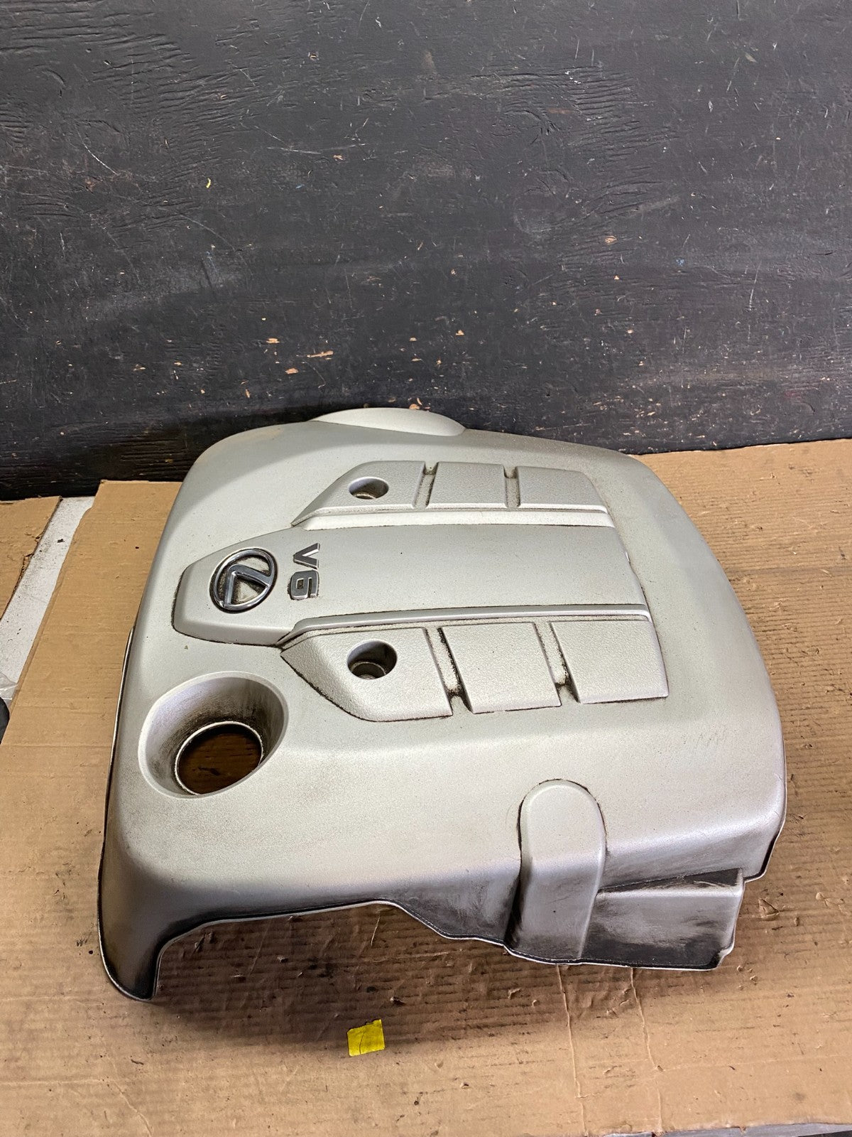 2006 Lexus GS300 Engine Motor Top Cover OEM R5121 DG2