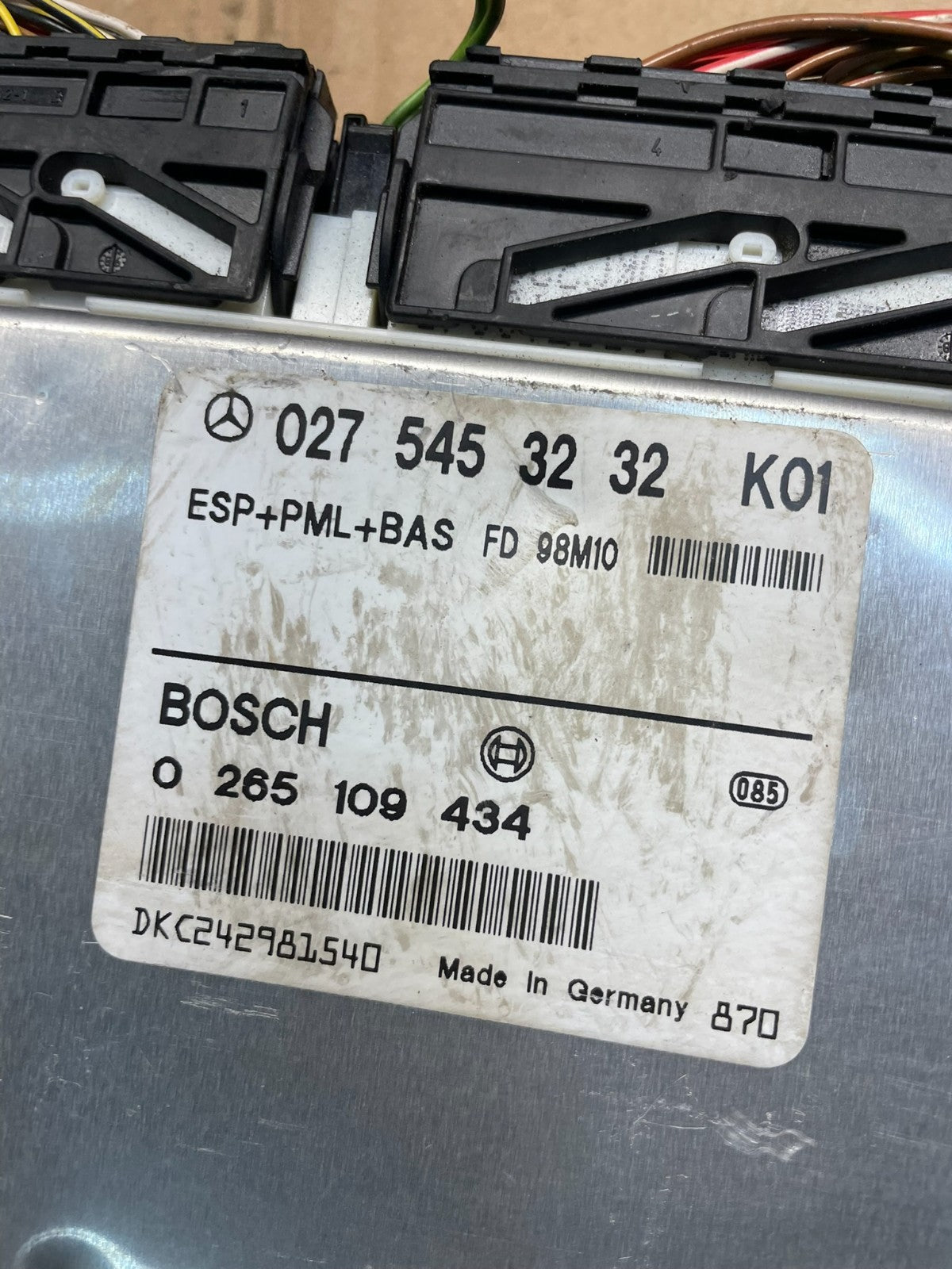 1998 - 2000 Mercedes R129 SL500 S500 ECU ECM Engine Control Module OEM S4548 DG4