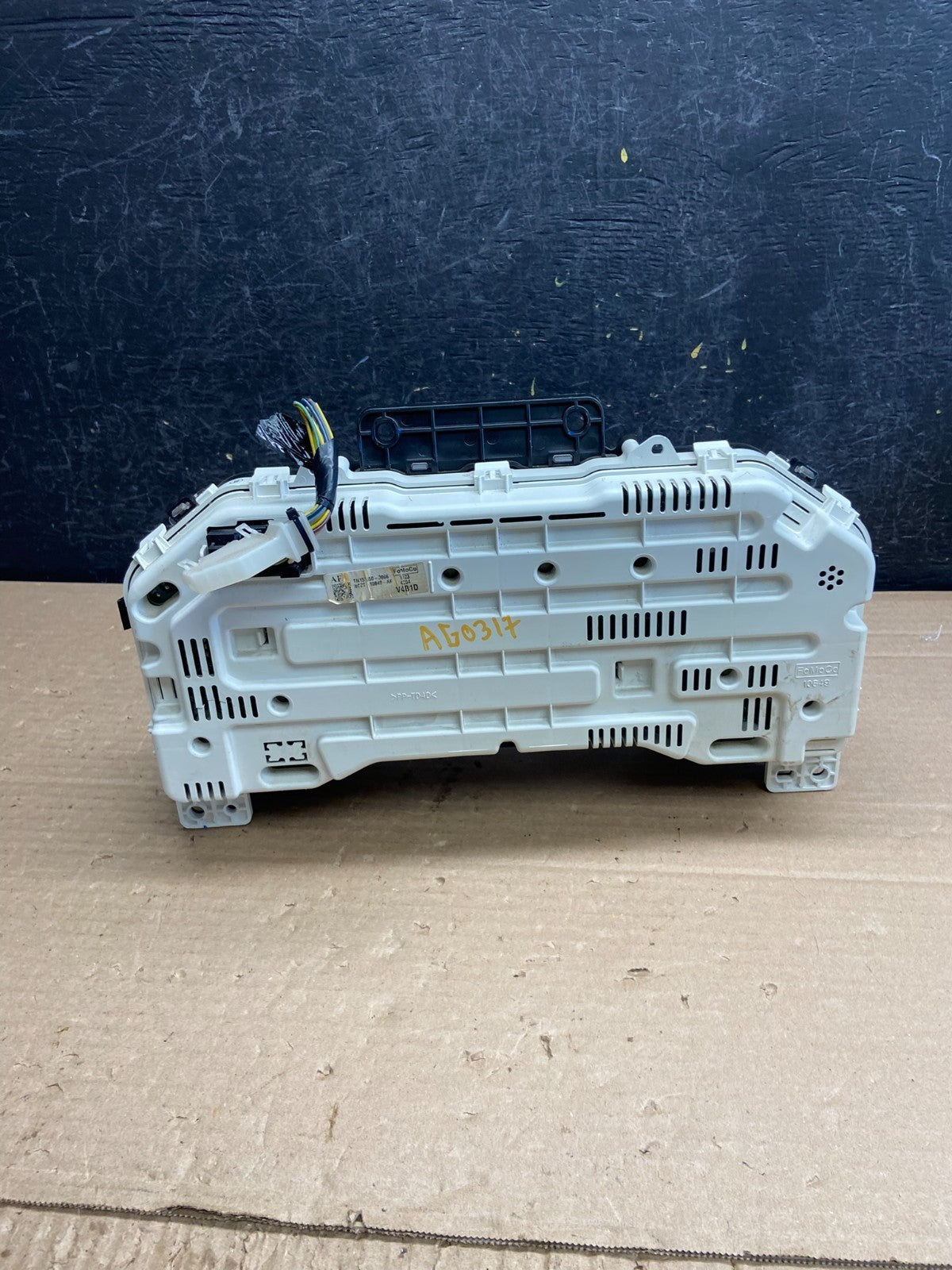 2011 to 2013 Ford E150 E250 E350 VAN Gauge Speedometer Cluster AG0317 DG5