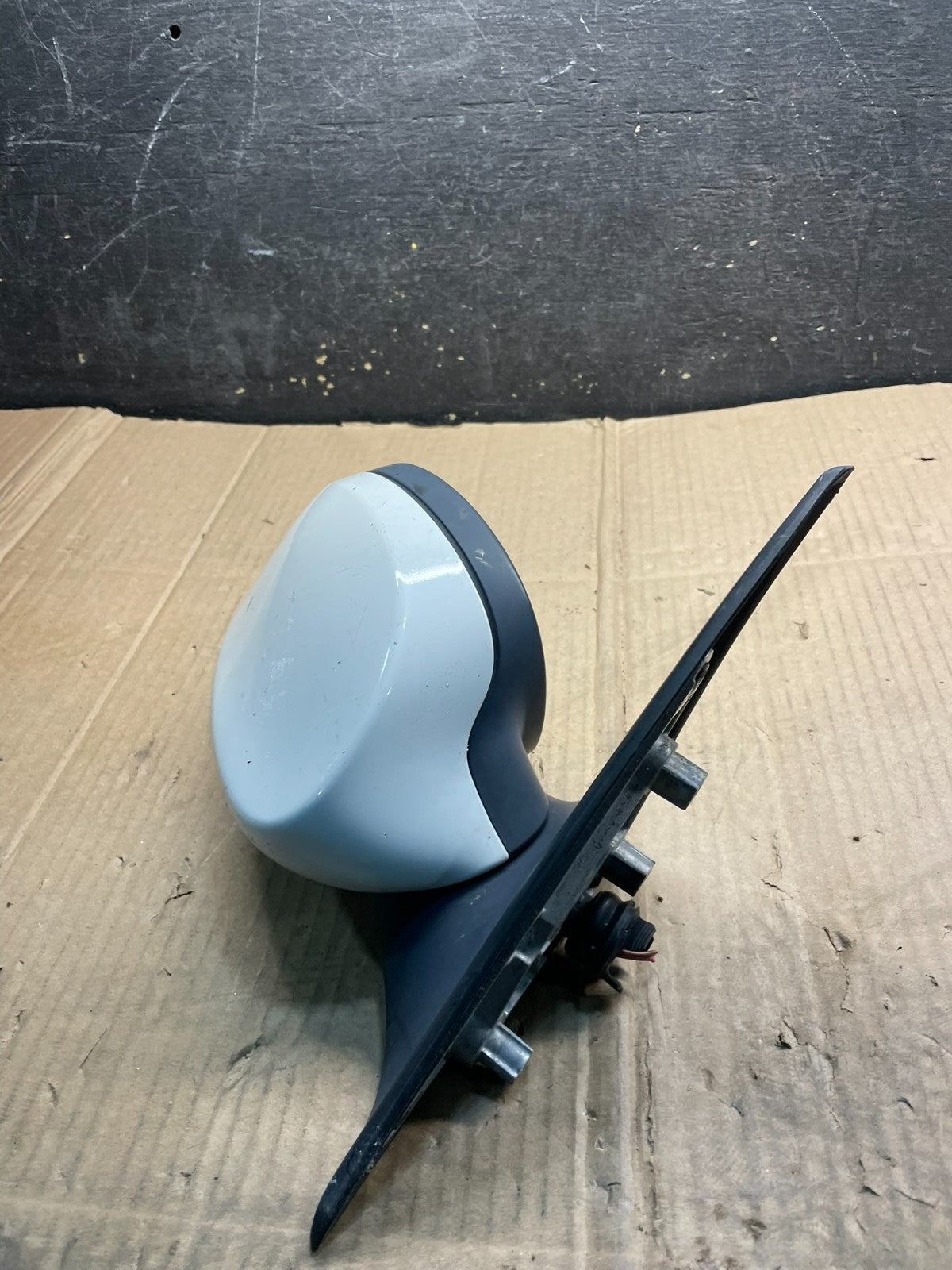 2006 to 2008 BMW 328i 335i Right Passenger RH Side View Door Mirror X4344 MS2