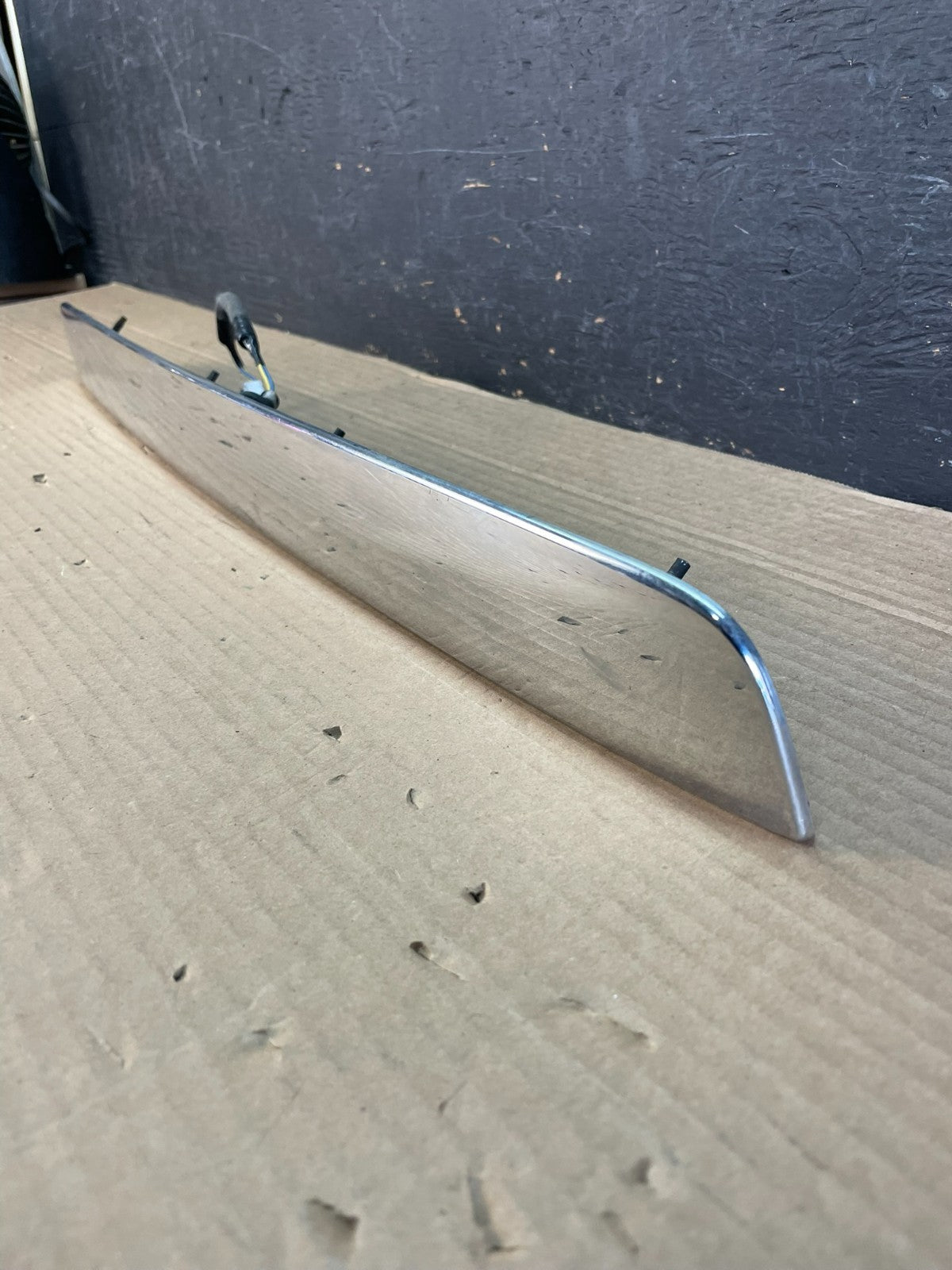 2013-2015 Nissan Pathfinder Rear Trunk Liftgate Handle Trim W/O Camera AE9959 DG1