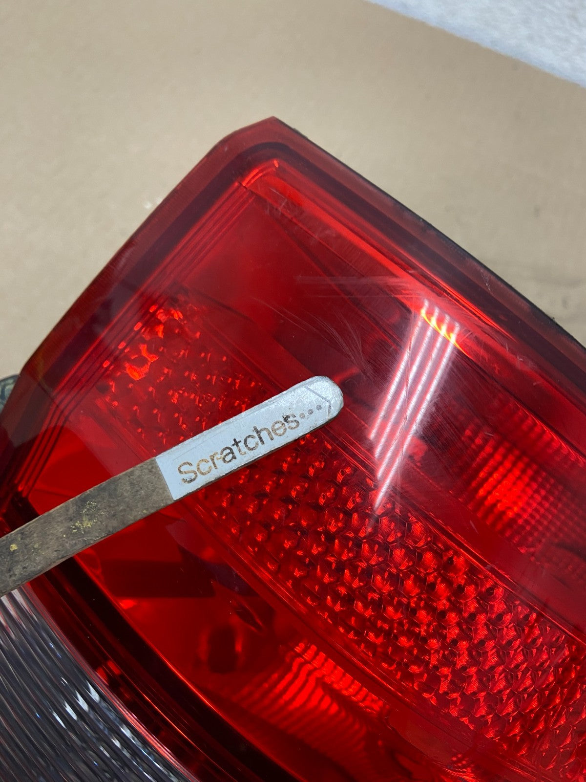 2011-2013 Jeep Grand Cherokee Right Passenger Side Rh Tail Light AG5850 DW3