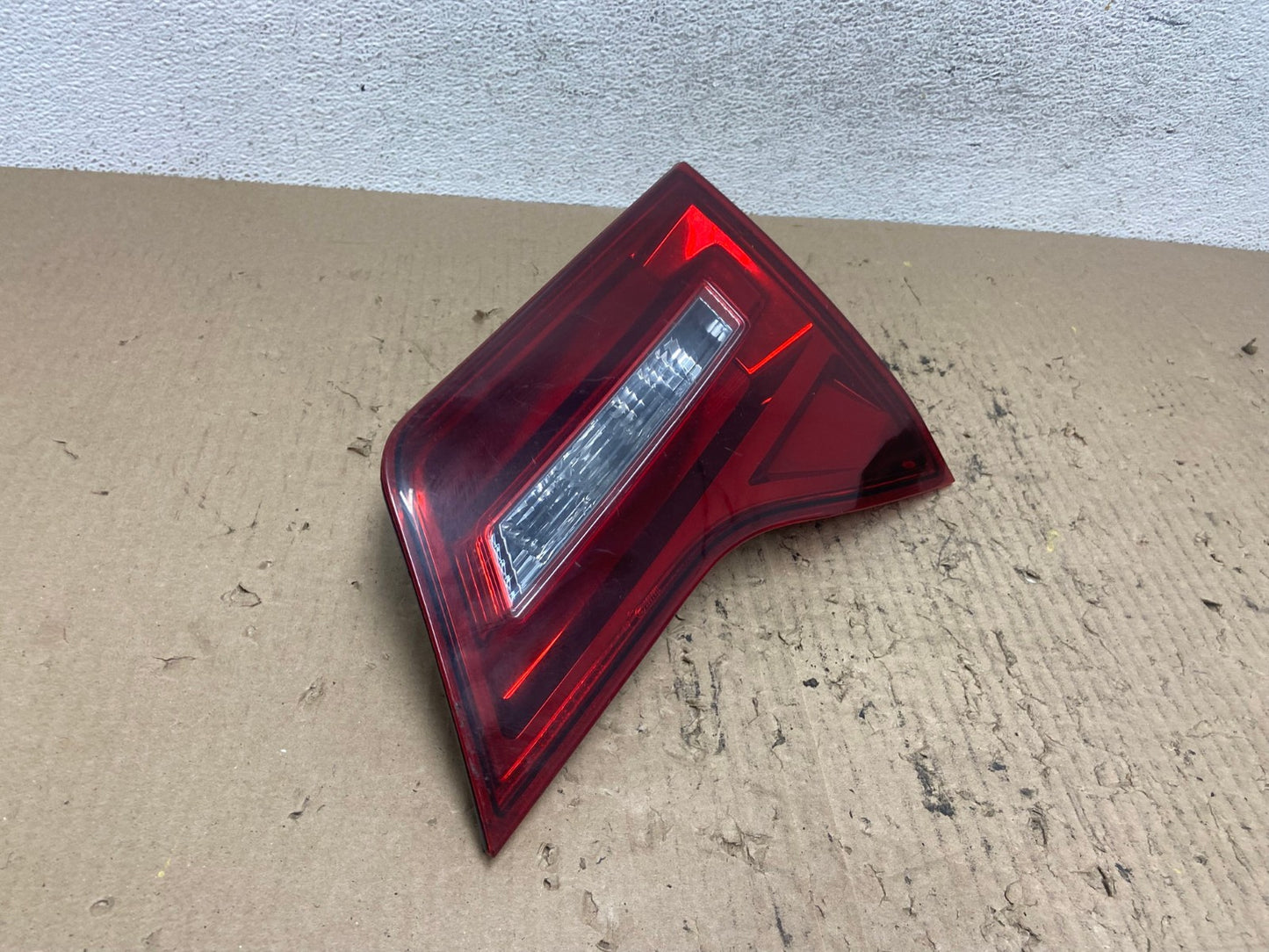 2010 - 2013 Acura Mdx Right Passenger Rh Side Inner Tail Light AF7139 LK2