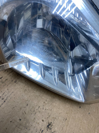 2001 - 2003 Toyota Rav4 Left+Right Side Headlights Halogen TYC AG2308 DW3