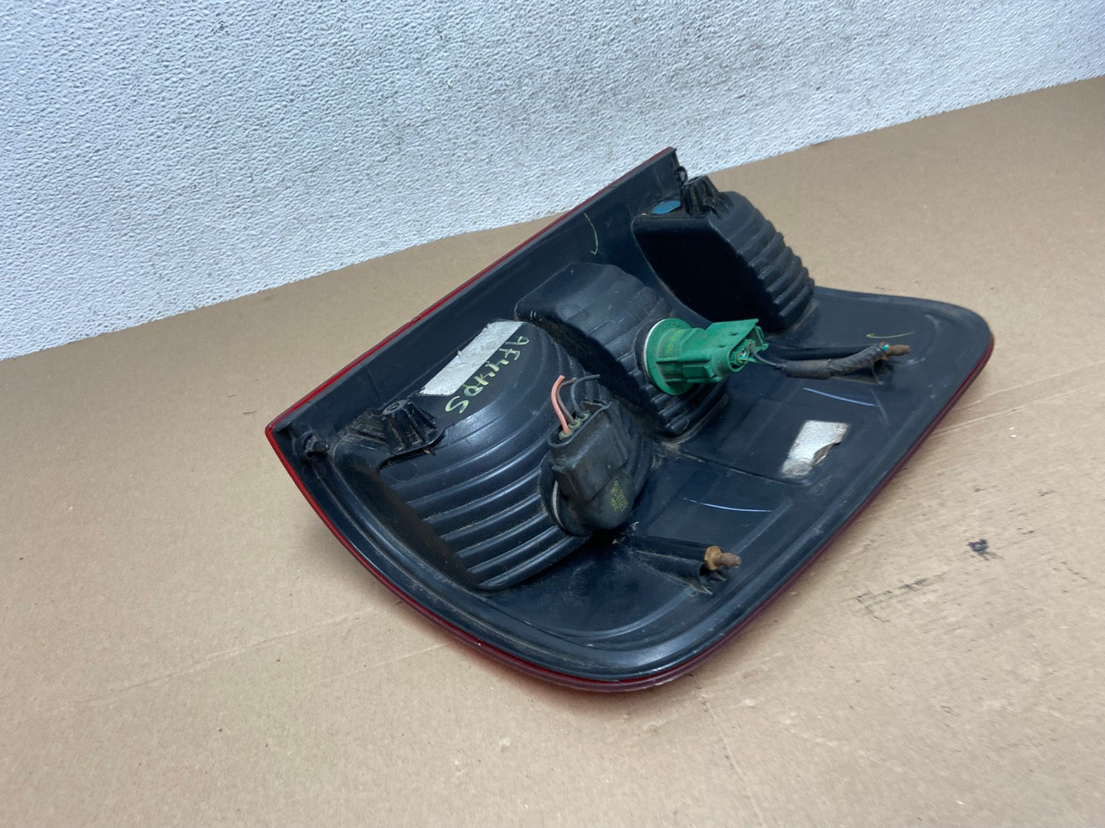 2004 to 2008 Ford F150 F-150 Right Passenger RH Side Tail Light AF4405 LK3