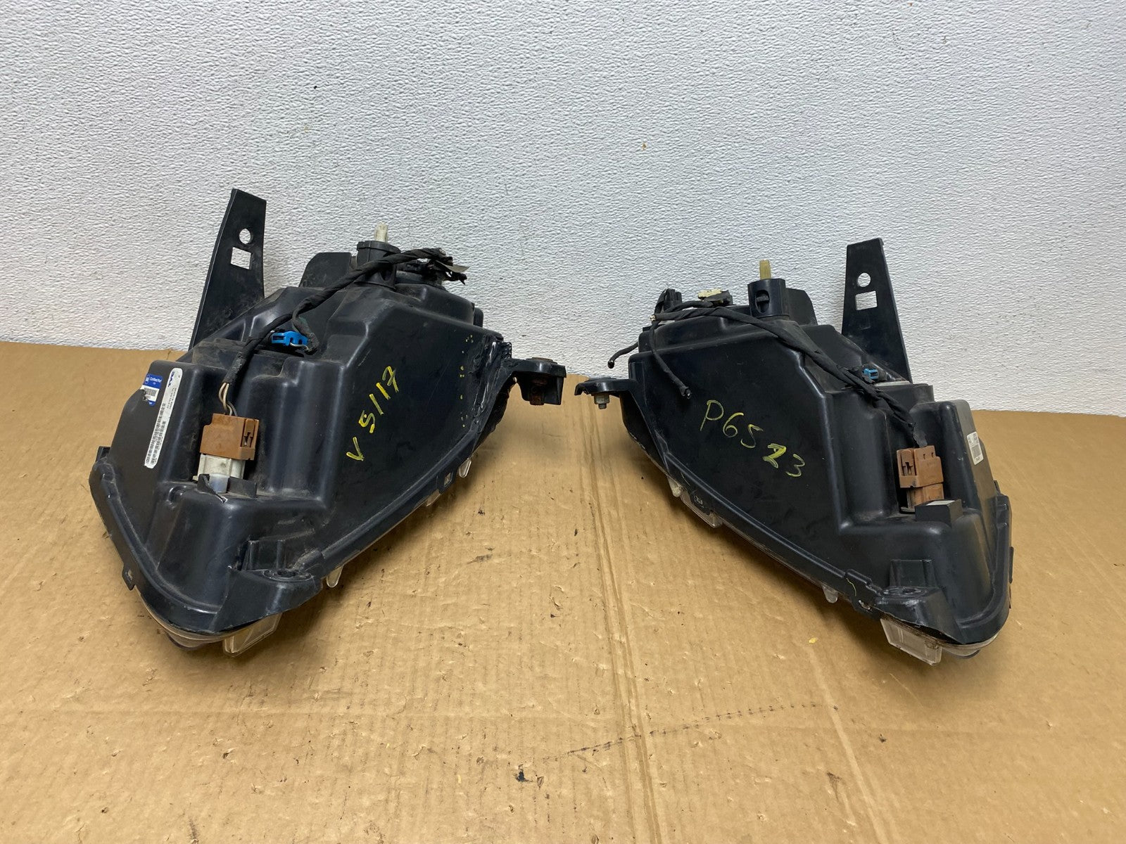 2011-2013 Jeep Grand Cherokee Left+Right Halogen Headlights AC7704 DW9